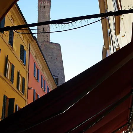 Apartamento Alle Due Torri Bolonha