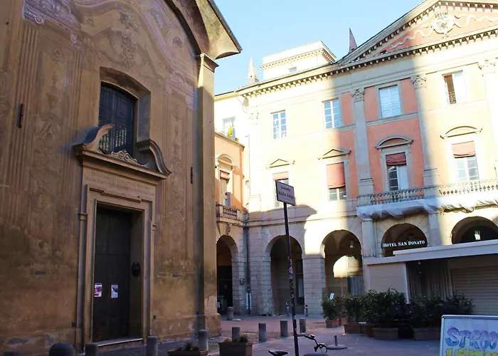 Alle Due Torri * بولونيا